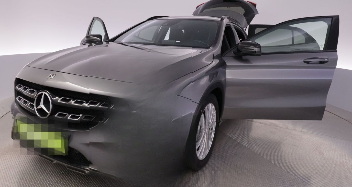 Mercedes-Benz GLA 200 7G-DCT AMG Line+LED+PANO+KAMERA+TEMPO foto 24