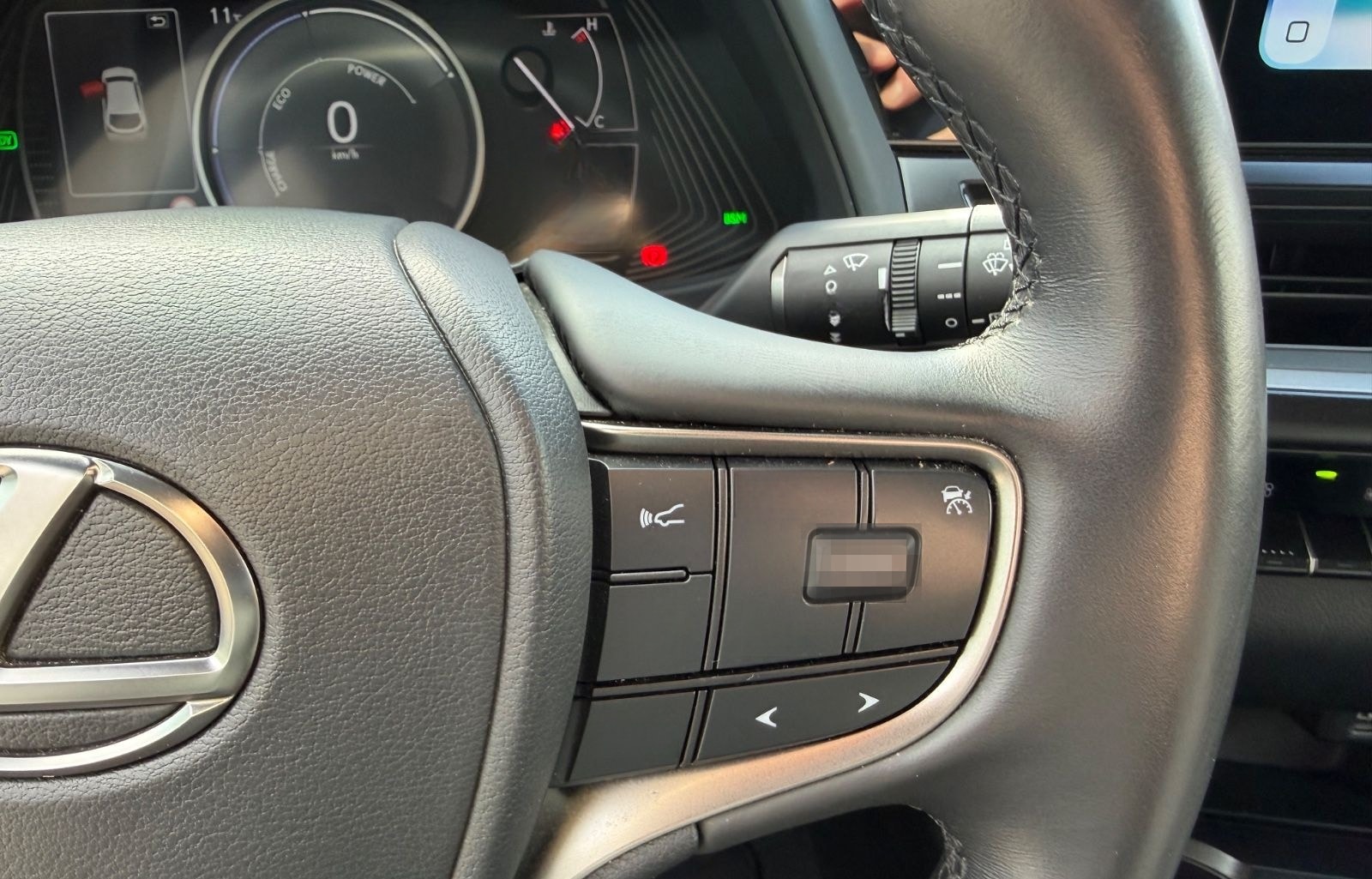 Lexus UX 250 h Style.LED.ACC.Kamera. foto 22