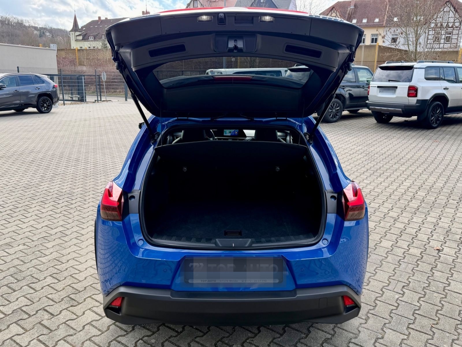 Lexus UX 250 h Style.LED.ACC.Kamera. foto 6