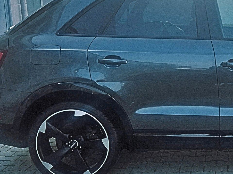 Audi Q3 Sport Quattro S-Line *AHK *1.Hand *8-fach *SH foto 9