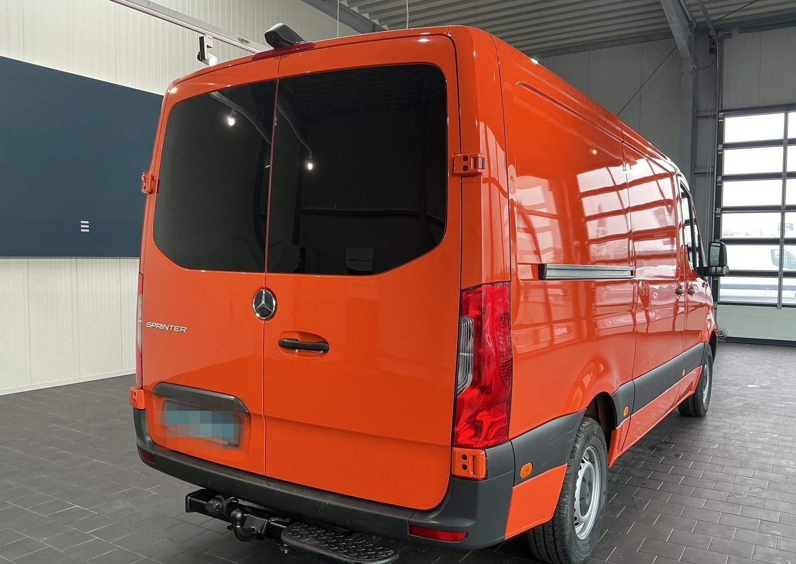 Mercedes-Benz Sprinter 317 L2/H1+AHK2,8to+Kamera+MBUX foto 7