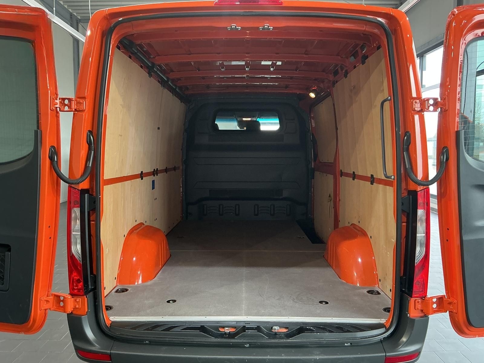 Mercedes-Benz Sprinter 317 L2/H1+AHK2,8to+Kamera+MBUX foto 8