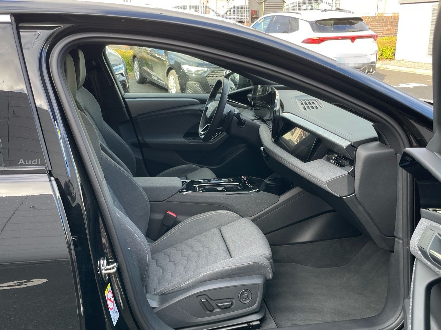 Audi A6 e-tron Avant performance Matrix-LED ACC AHK foto 10