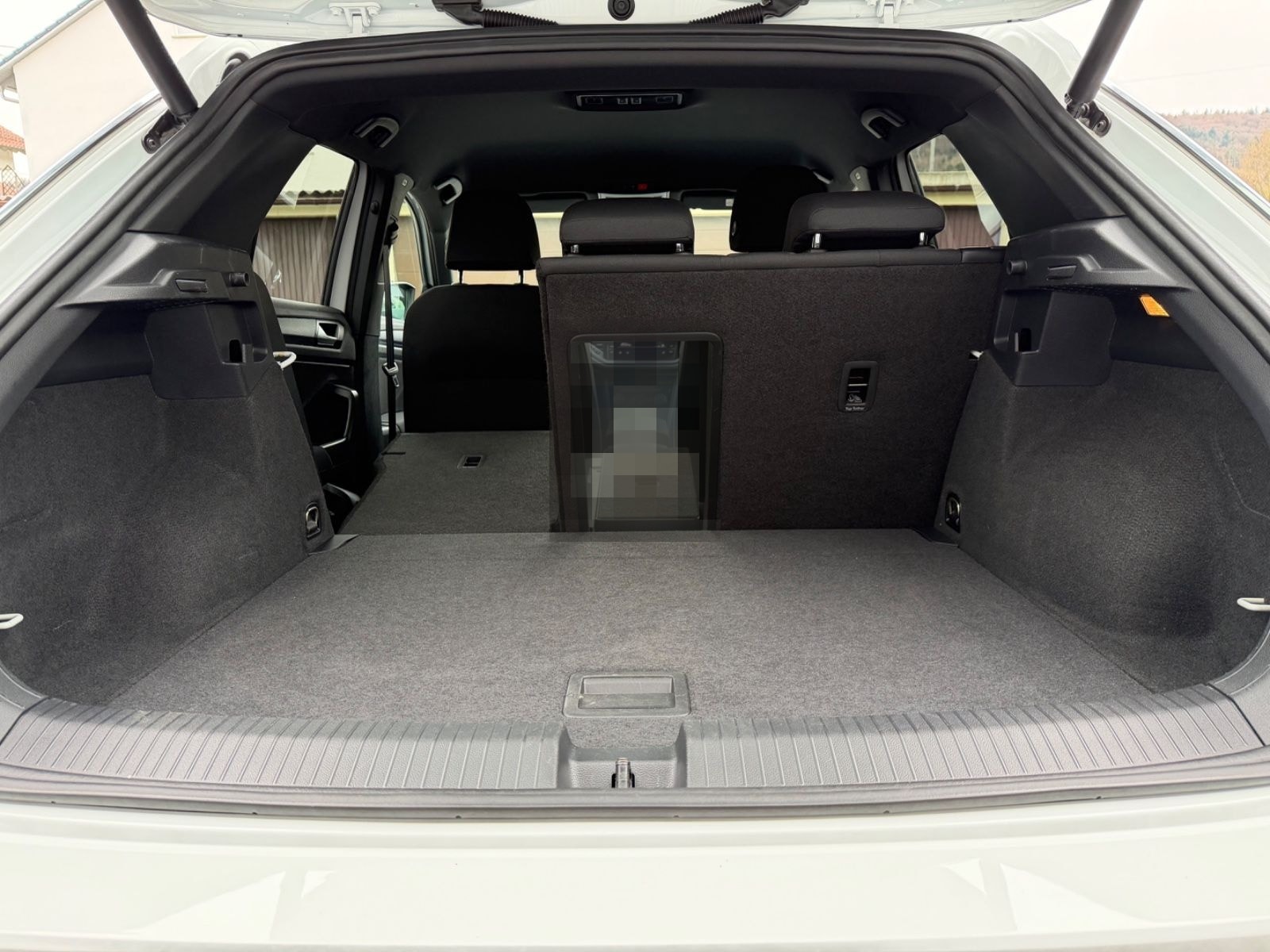 Volkswagen T-Roc United 1.5TSI Sthzg AHK Kam Nav 1Hd KD NEU foto 13