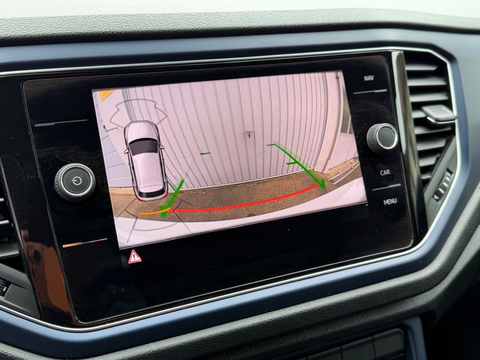 Volkswagen T-Roc United 1.5TSI Sthzg AHK Kam Nav 1Hd KD NEU foto 17