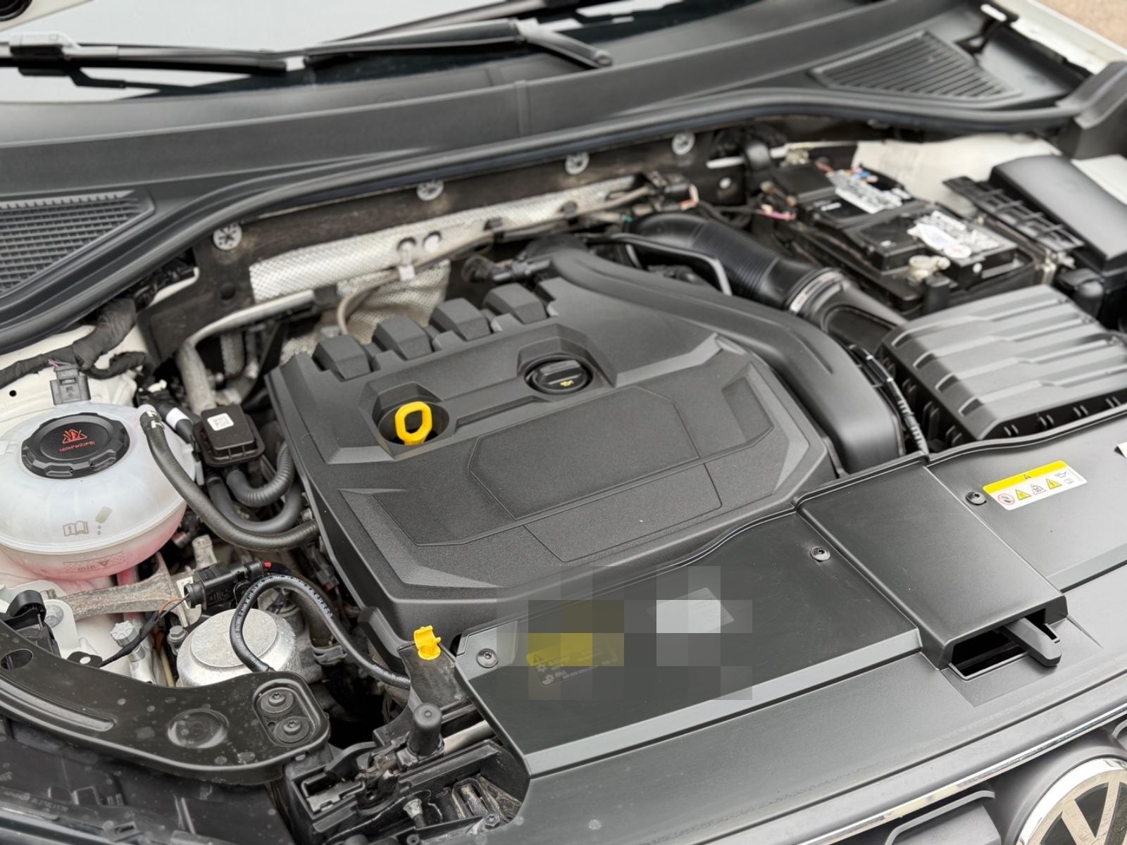 Volkswagen T-Roc United 1.5TSI Sthzg AHK Kam Nav 1Hd KD NEU foto 25