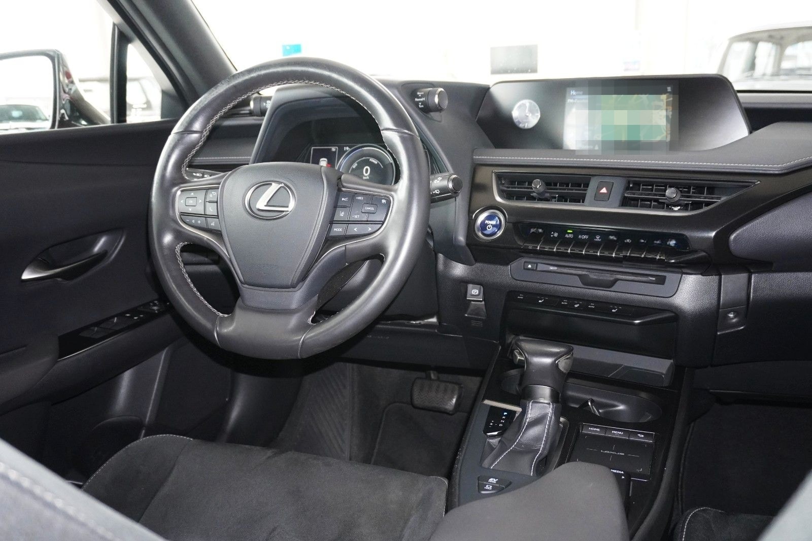 Lexus UX 250h Navi LED Kamera Lenkradhzg. foto 19