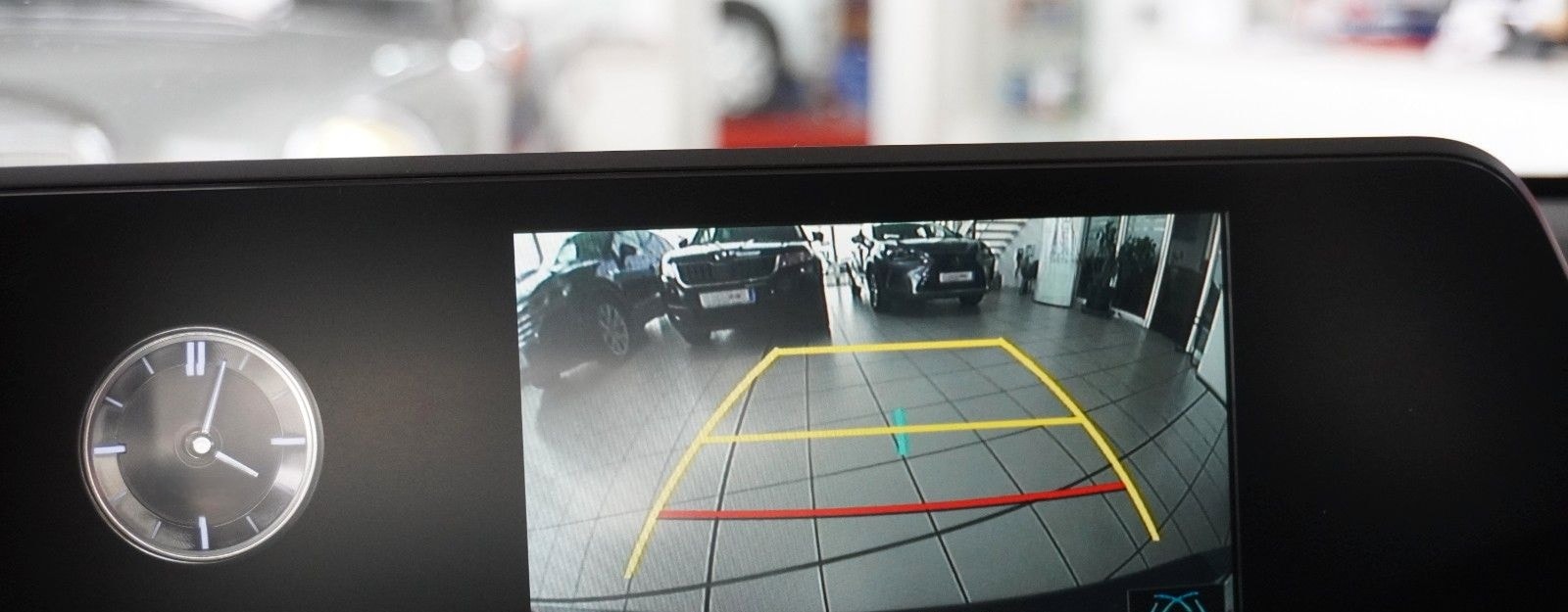 Lexus UX 250h Navi LED Kamera Lenkradhzg. foto 22