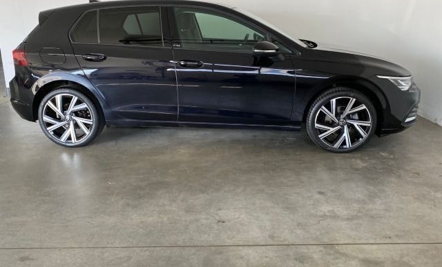 Volkswagen Golf Active 1.5 TSI NAVI+PANO+SHZ+KLIMAAUTO foto 3