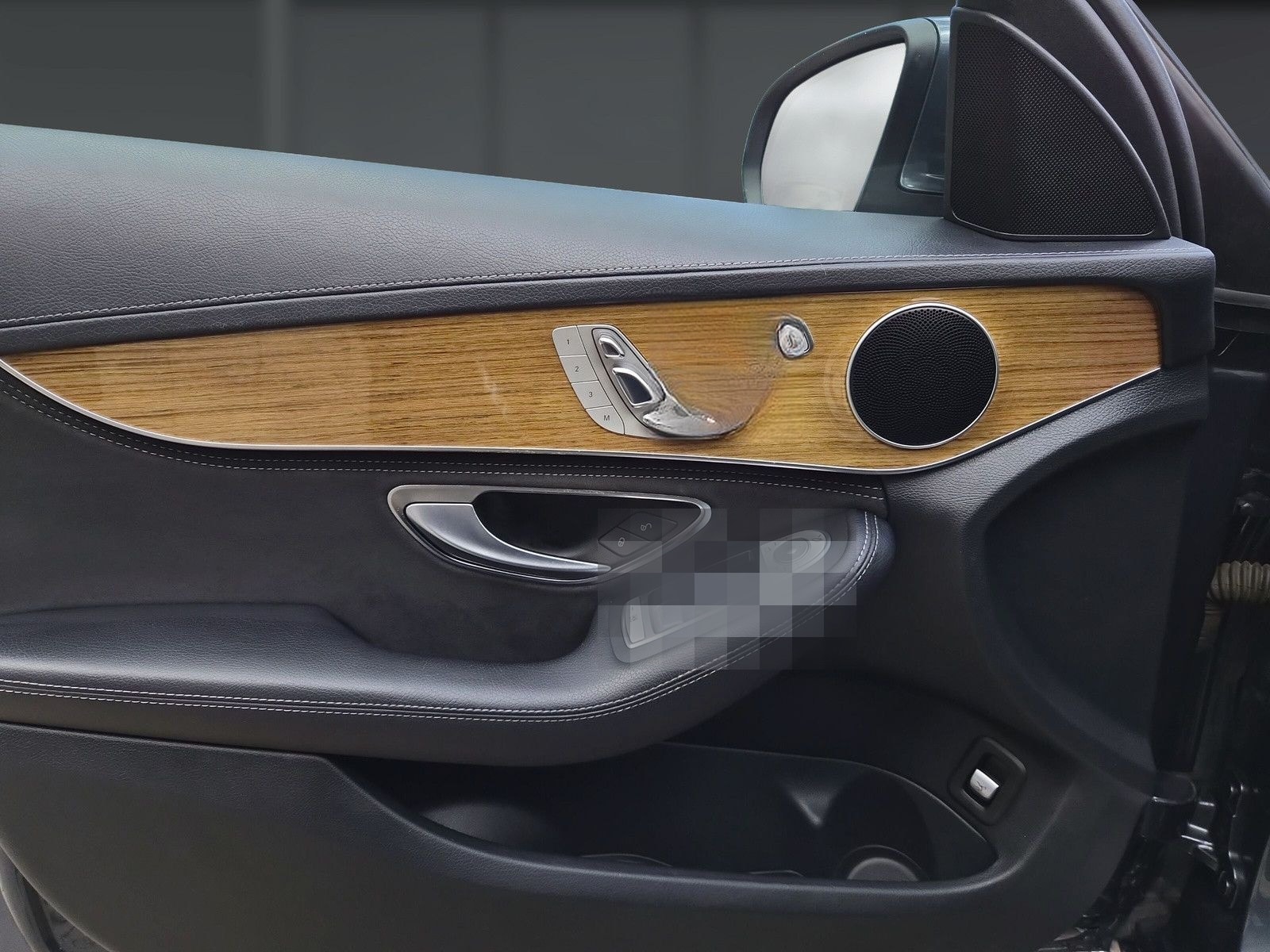 Mercedes-Benz C 220 d Exclusive AHK NAVI Memory Kamera Ambient foto 16