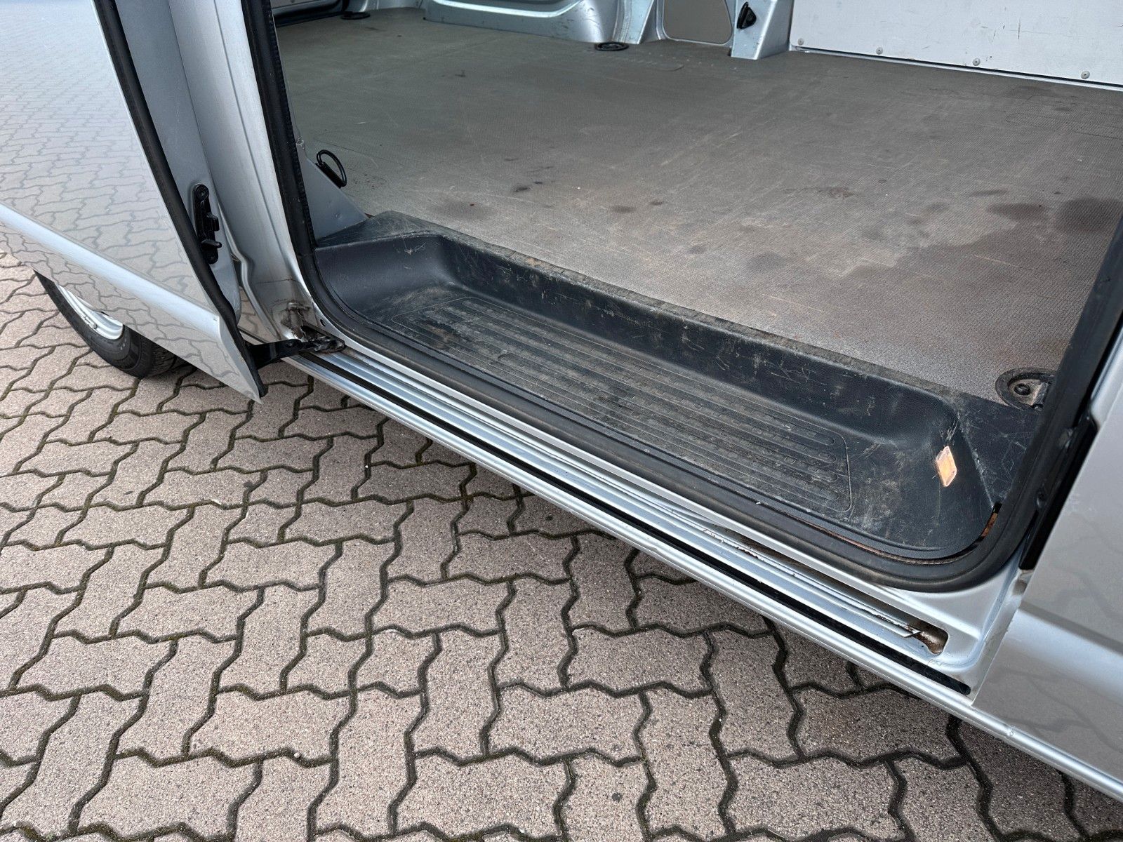 Volkswagen T6 Transporter KA L2H2/ 110kw/ AC/ 2 Sitze/ AHK foto 16