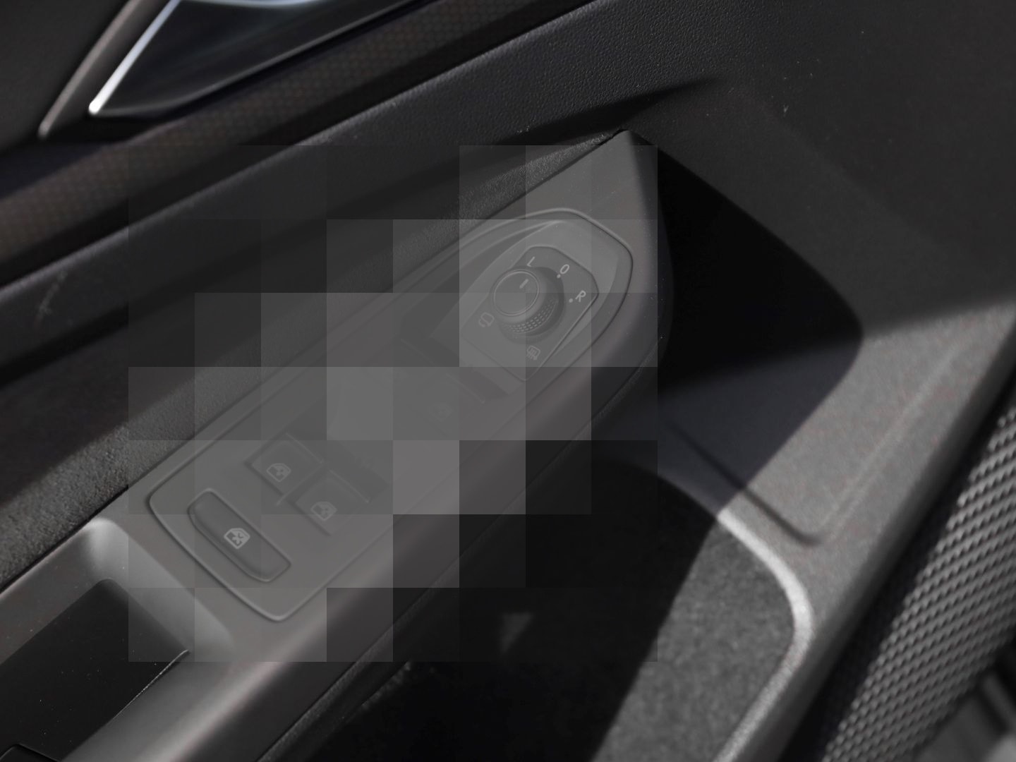 Volkswagen Golf VIII CLUBSPORT 2.0 DSG DCC NAVIPRO KEYLESS foto 15