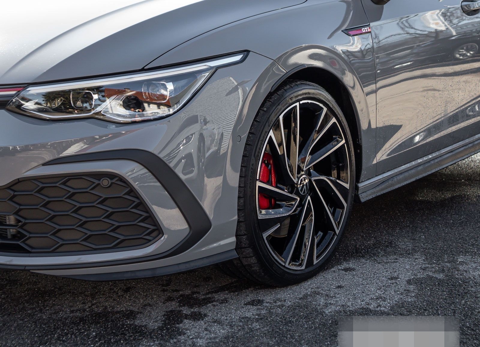 Volkswagen Golf VIII GTI 2.0 TSI AHK LED+ Navi ParkAssist R foto 9