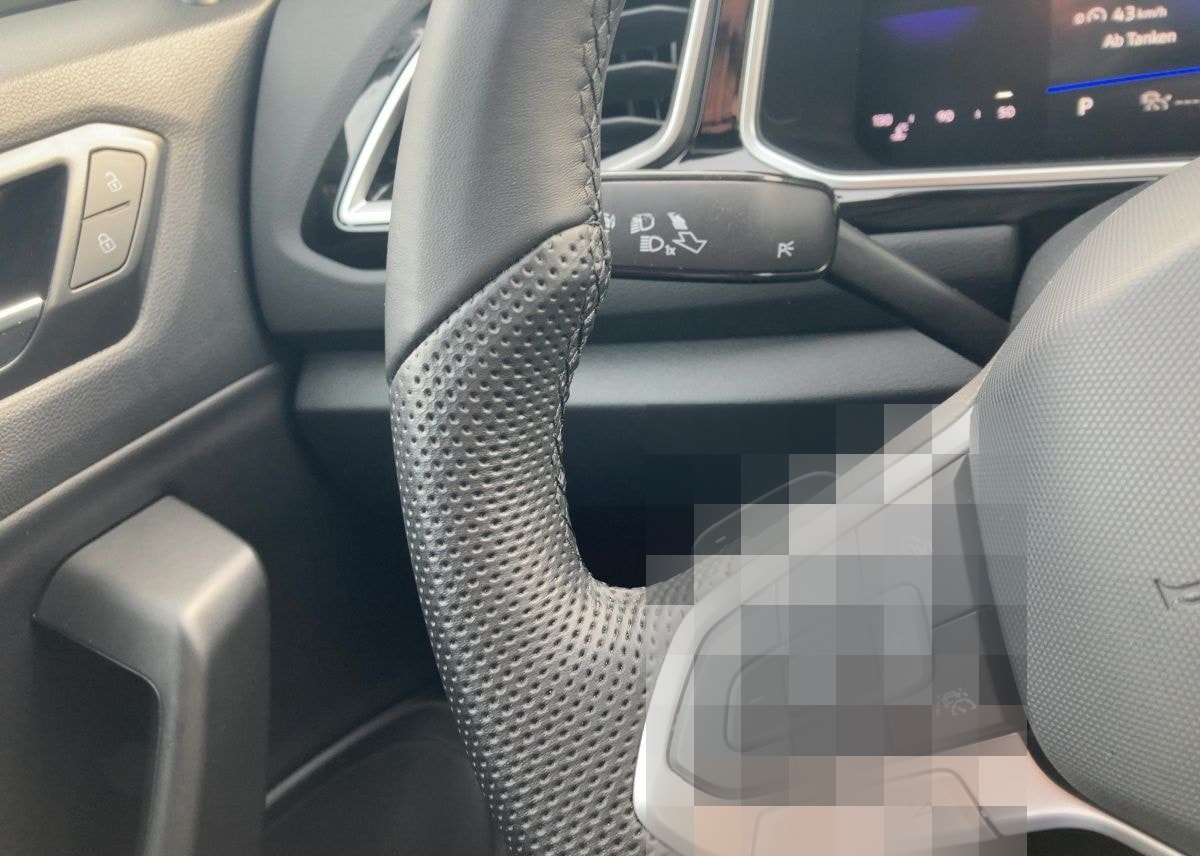 Volkswagen T-Roc R-Line 2.0 l TDI DSG foto 14