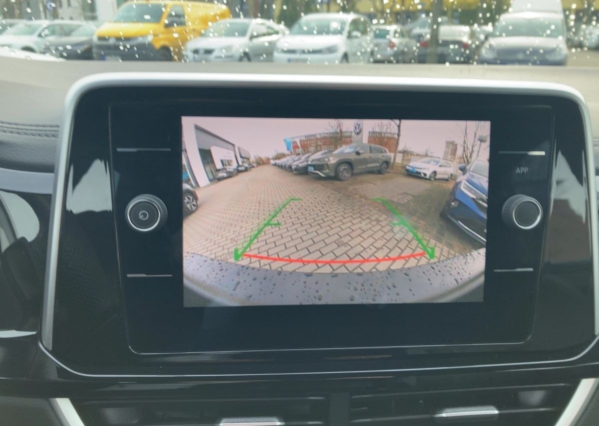 Volkswagen T-Roc R-Line 2.0 l TDI DSG foto 15