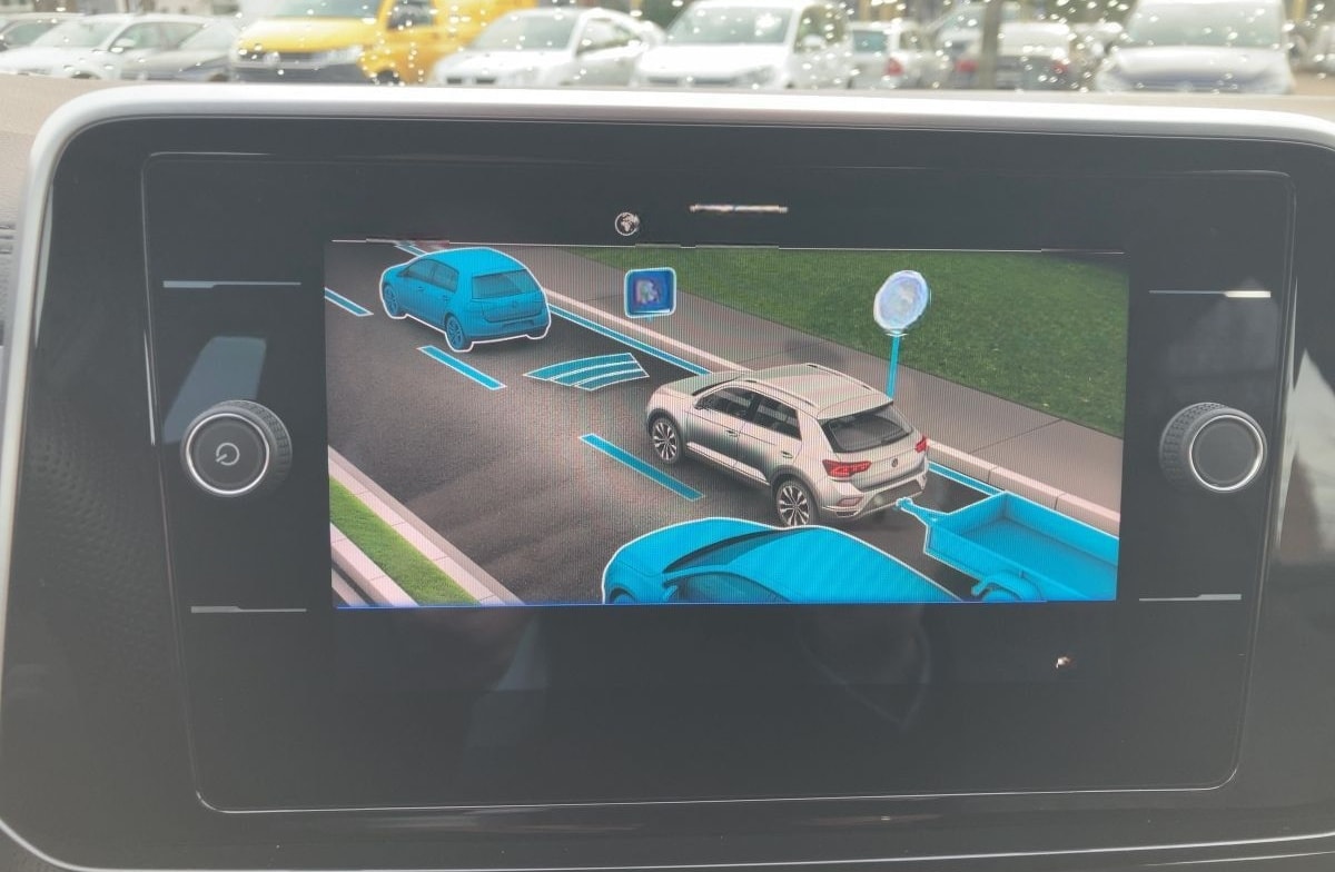 Volkswagen T-Roc R-Line 2.0 l TDI DSG foto 16