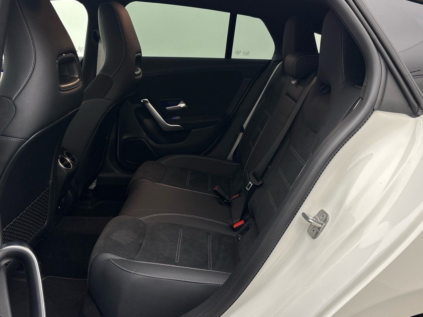 Mercedes-Benz CLA 200 d SB AMG Night Multibeam-LED Kamera AHK foto 15