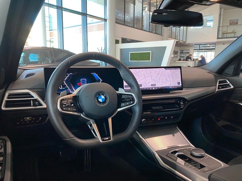 BMW 330i Touring xDrive M-Sport Curved Kam. HiFi ACC foto 7