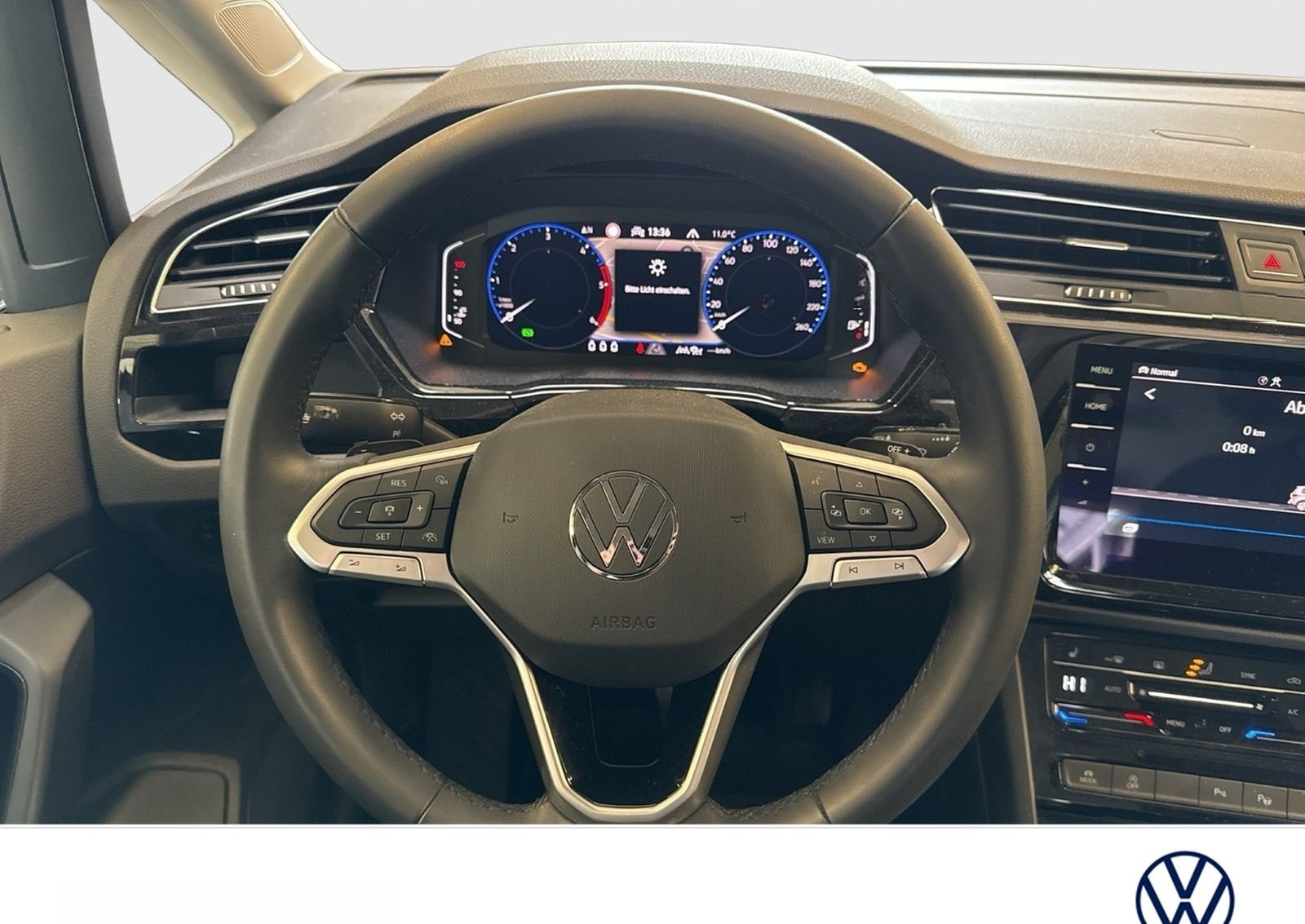 Volkswagen Touran 2.0 HIGHLINE AHK ACC LM17 NAVI CARPLAY foto 12
