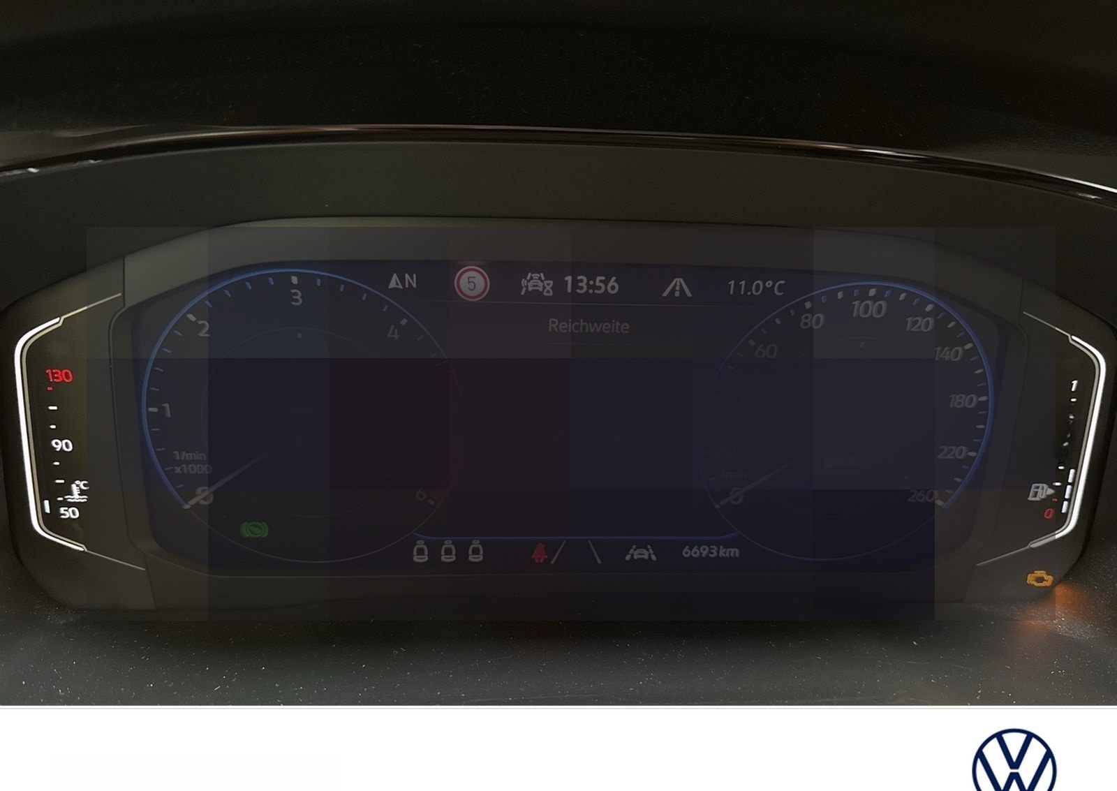 Volkswagen Touran 2.0 HIGHLINE AHK ACC LM17 NAVI LED foto 13