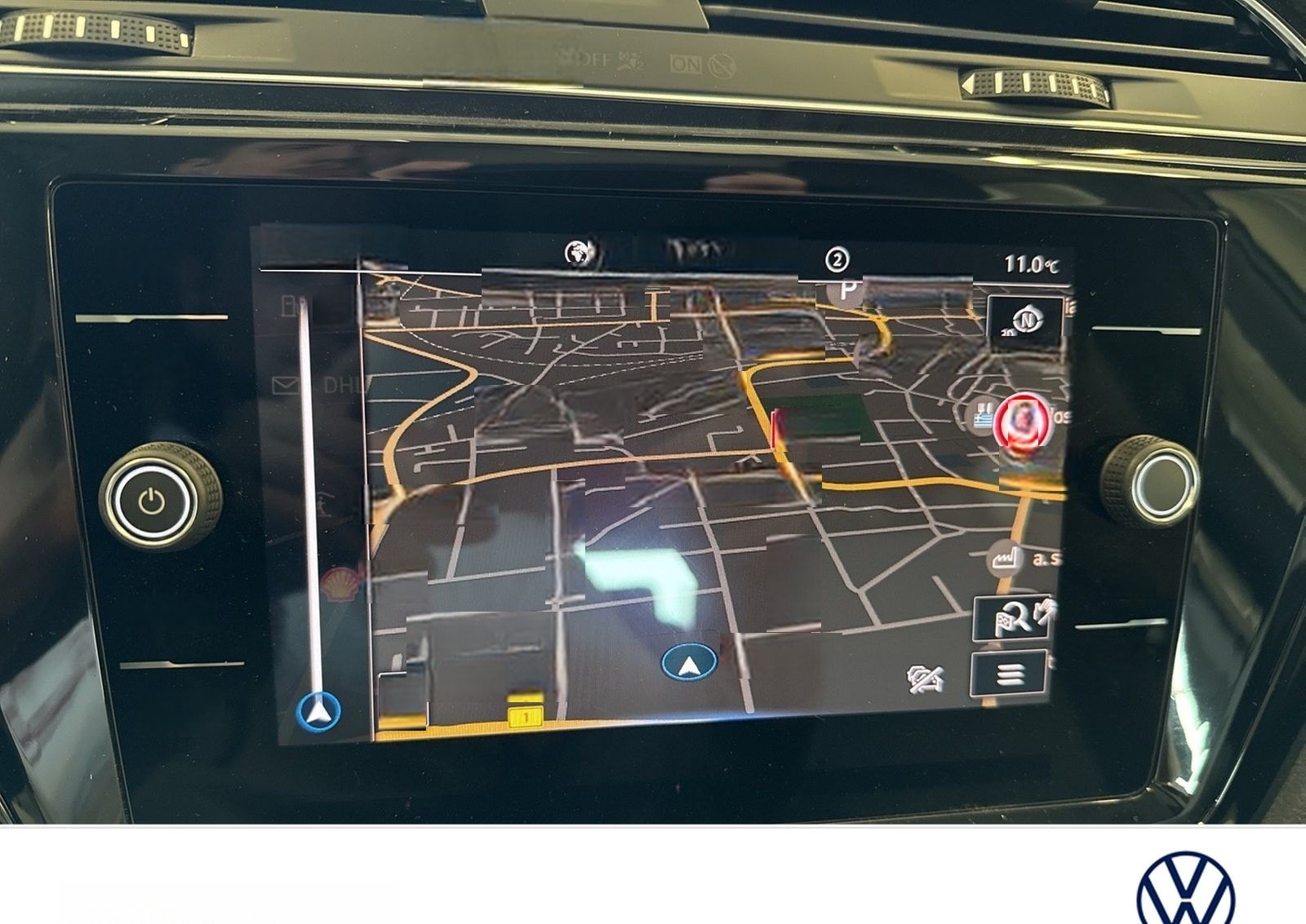 Volkswagen Touran 2.0 HIGHLINE AHK ACC LM17 NAVI LED foto 15