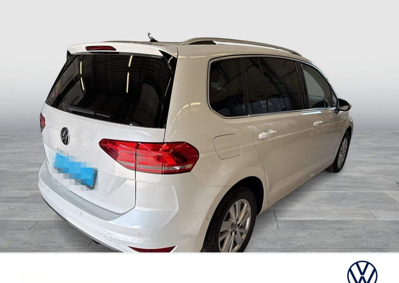 Volkswagen Touran 2.0 HIGHLINE AHK ACC LM17 NAVI LED foto 5