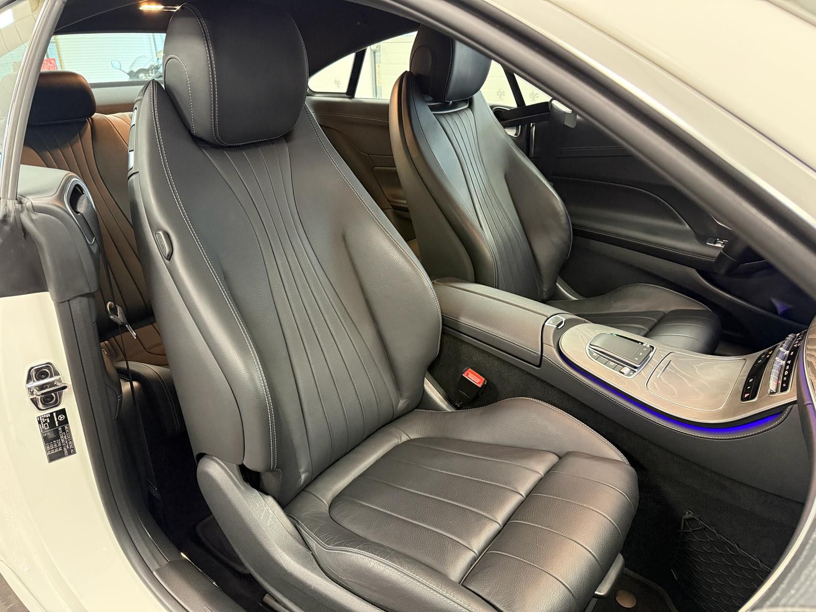 Mercedes-Benz E 200 Coupe 9G/Kamera/Keyless/Garantie/Burmester foto 22