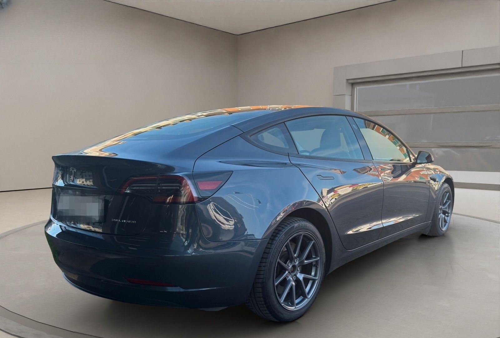 Tesla Model 3 foto 5