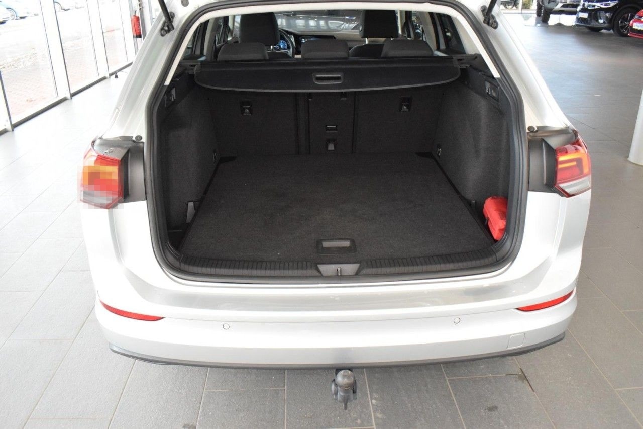 Volkswagen Golf 8 Variant Life 2.0 TDI DSG NAVI PDC AHK foto 9