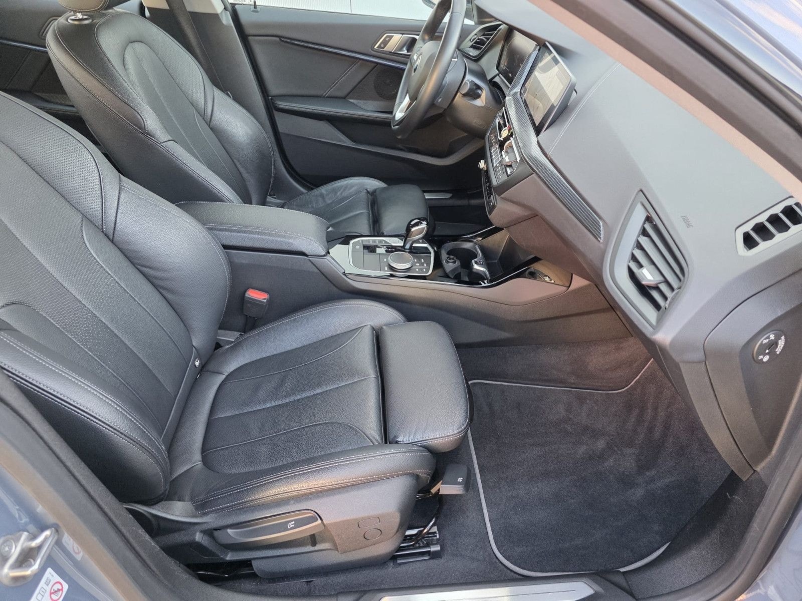 BMW 218 Gran Coupé  Sport Line Kamera Navi foto 11