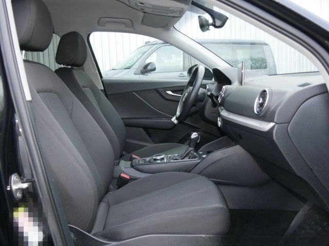 Audi Q2 35 1.5 TFSI S-Tronic PDC Kamera SHZ Navi Klim foto 3