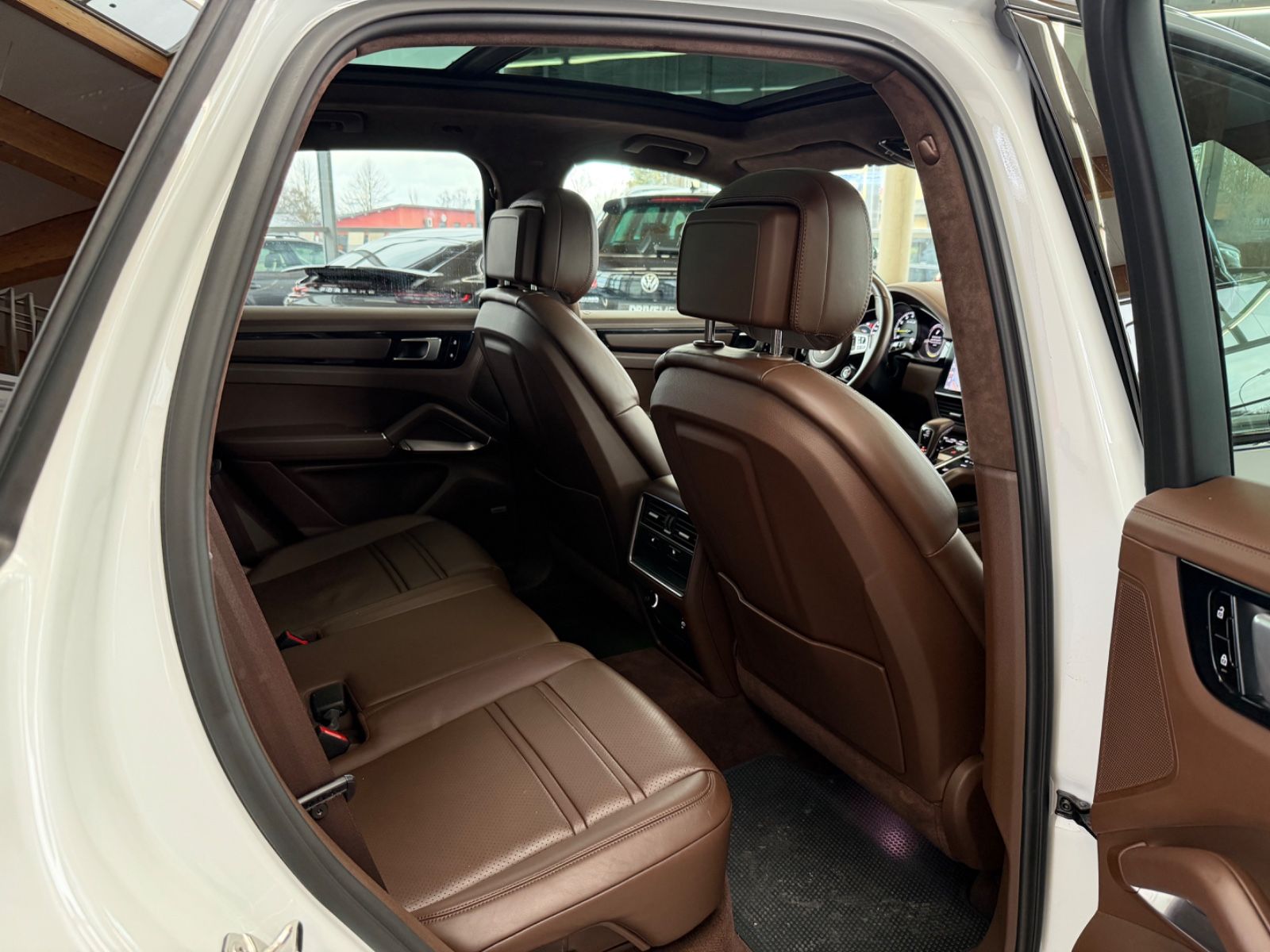 Porsche Cayenne Turbo SE Matrix ACC Pano 360KAM VOLL foto 25