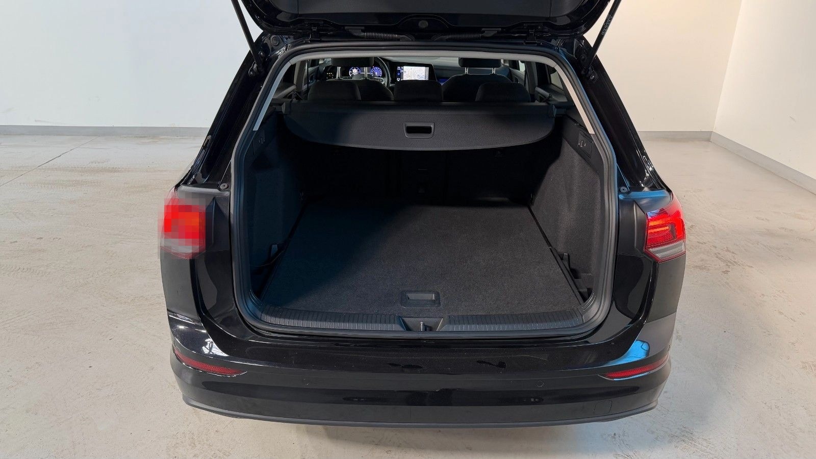 Volkswagen Golf VIII 2.0TDI DSG Var. Life ACC*LANE*KAM*AHK foto 9