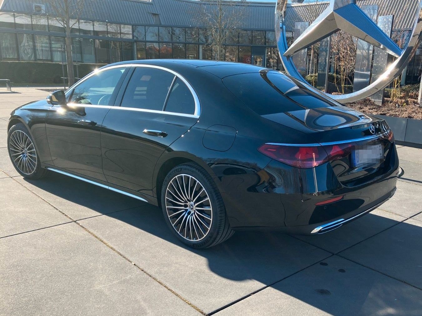 Mercedes-Benz E 300 E Limousine E 300 e Exclusive Premium foto 4