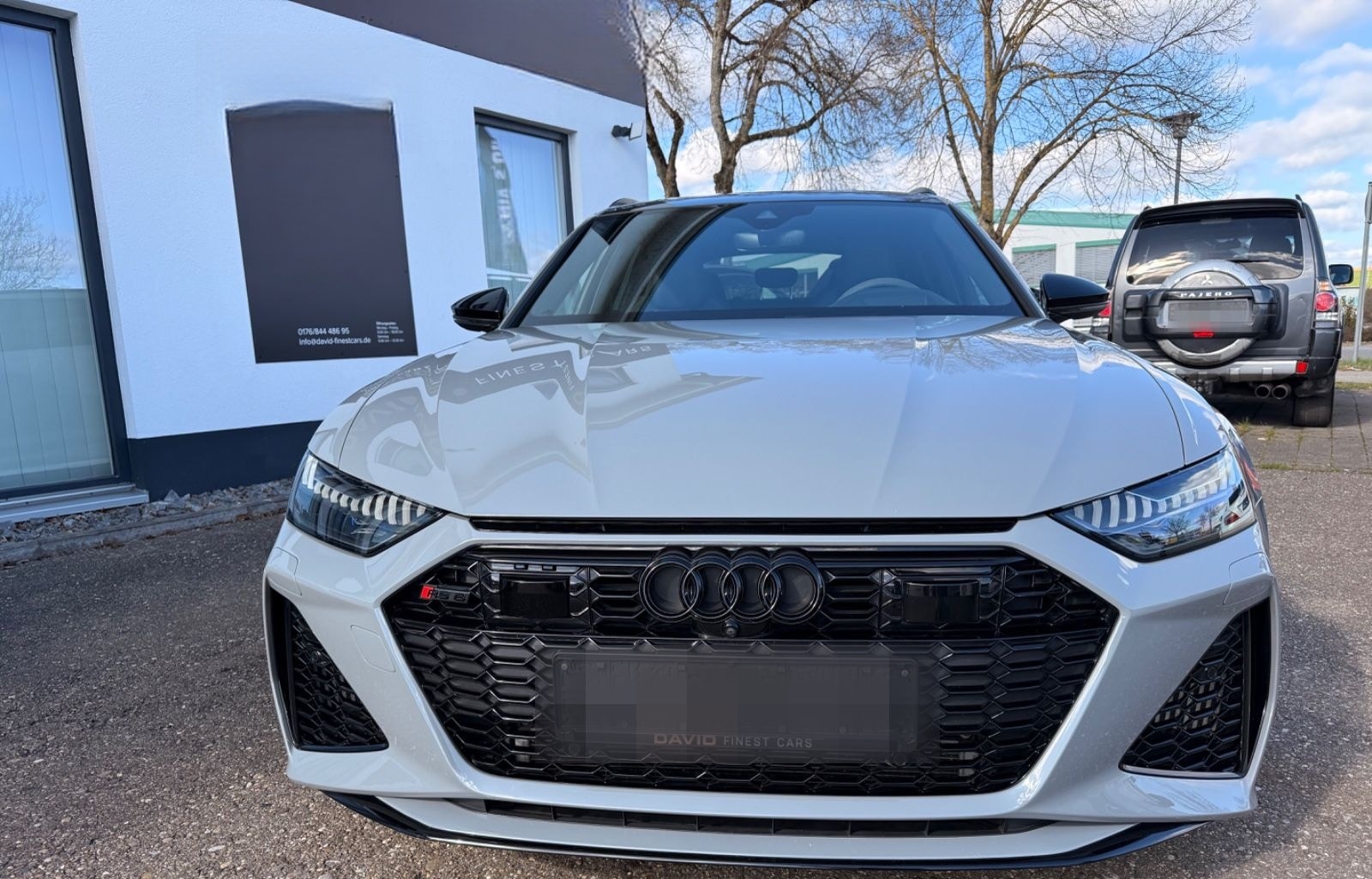 Audi RS6 Avant quattro/22"/Matrix/B&O/PANO/Carbon/360 foto 13