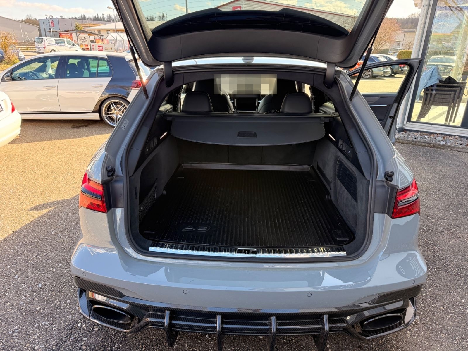 Audi RS6 Avant quattro/22"/Matrix/B&O/PANO/Carbon/360 foto 14