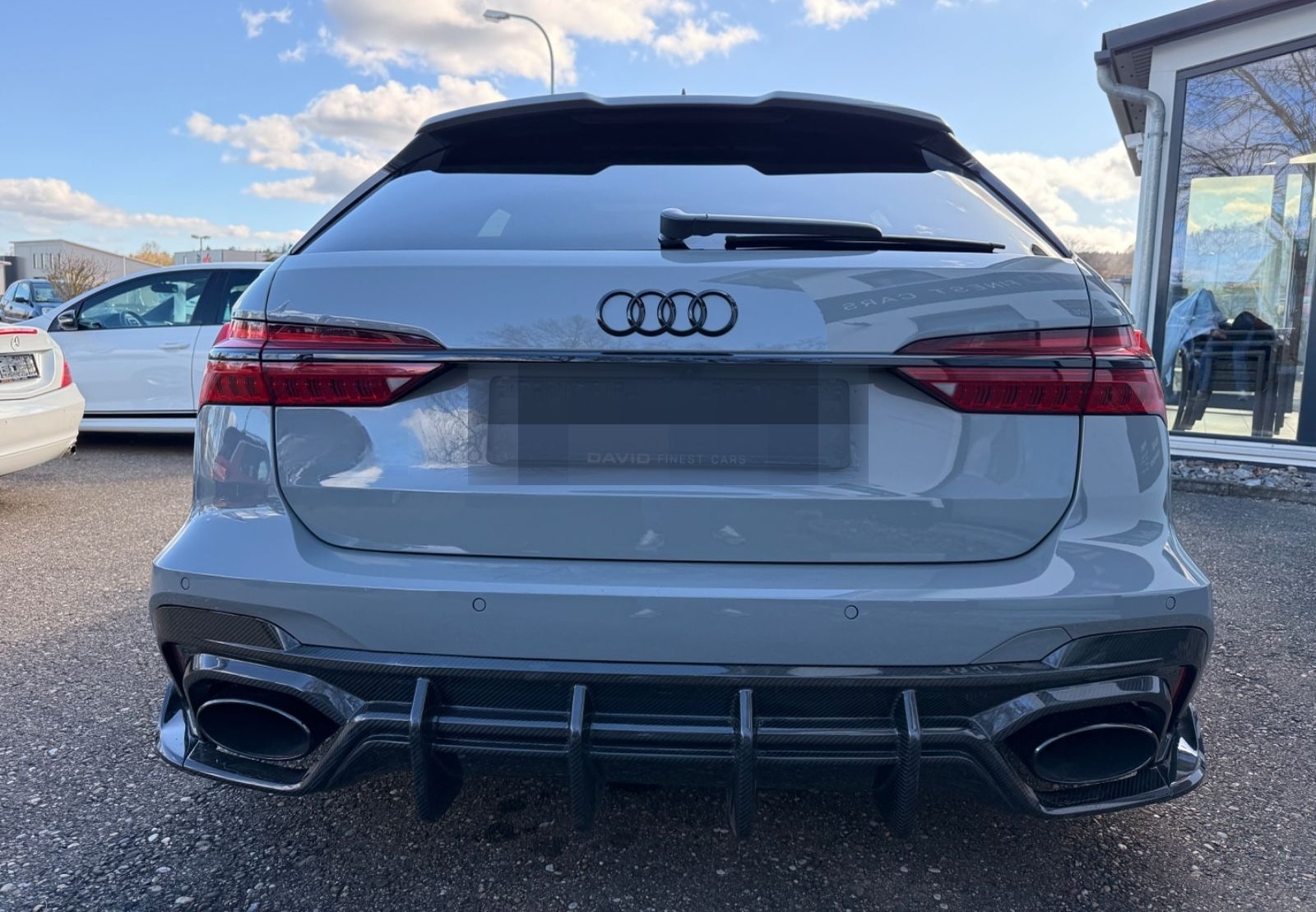 Audi RS6 Avant quattro/22"/Matrix/B&O/PANO/Carbon/360 foto 8