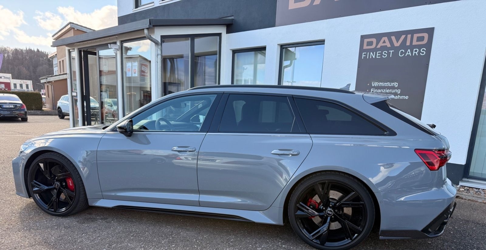 Audi RS6 Avant quattro/22"/Matrix/B&O/PANO/Carbon/360 foto 10