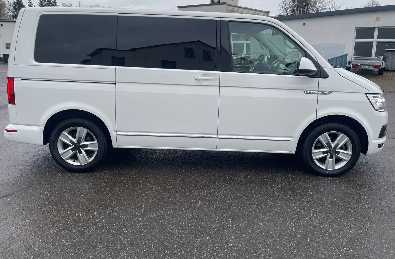 Volkswagen T6 Multivan*BULLI*LED*SHZ*AHK*ALU*Alcantara*DSG* foto 6