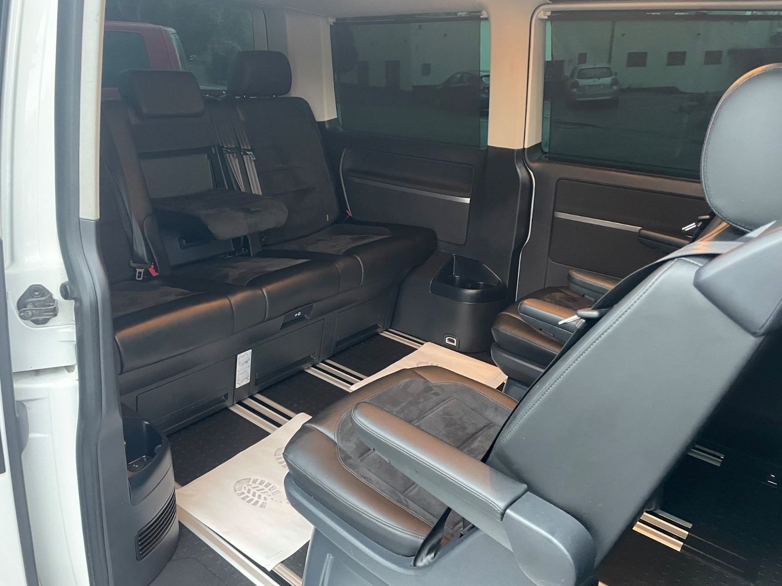 Volkswagen T6 Multivan*BULLI*LED*SHZ*AHK*ALU*Alcantara*DSG* foto 8