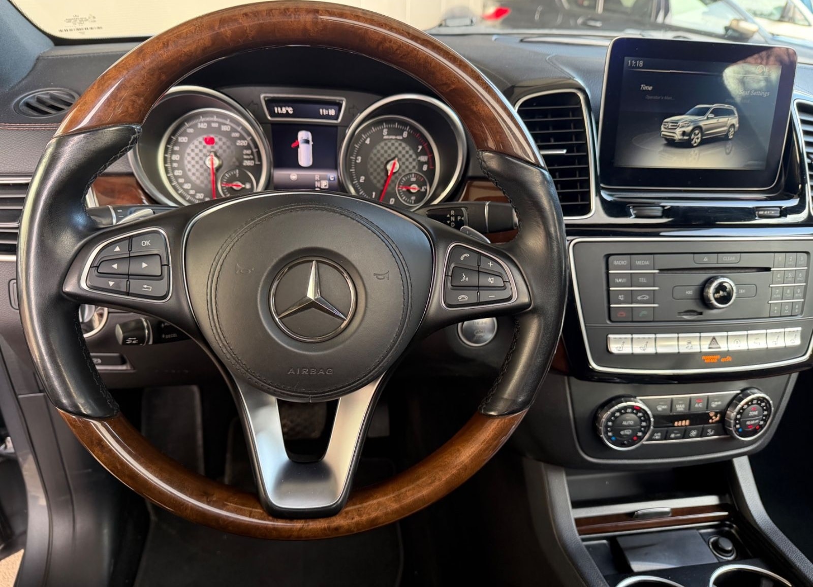 Mercedes-Benz GLS 500 4Matic foto 14