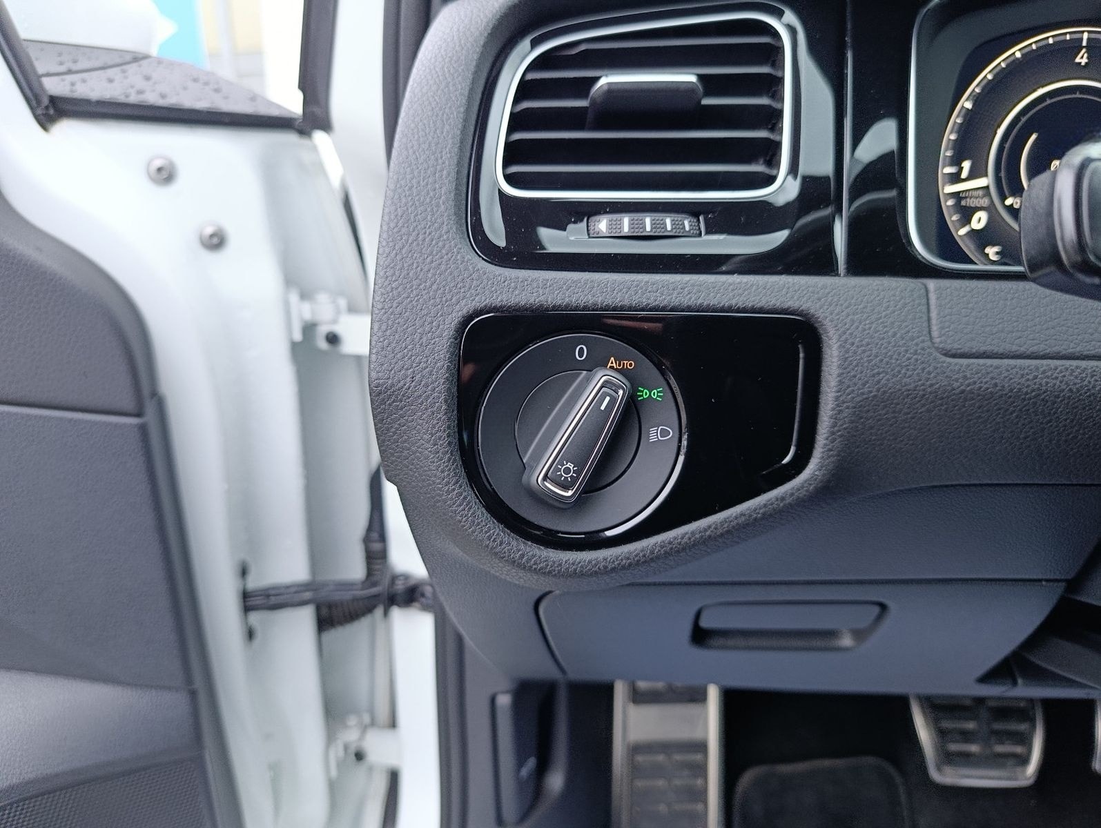 Volkswagen Golf VII Lim. GTI Performance LED PDC SHZ foto 20