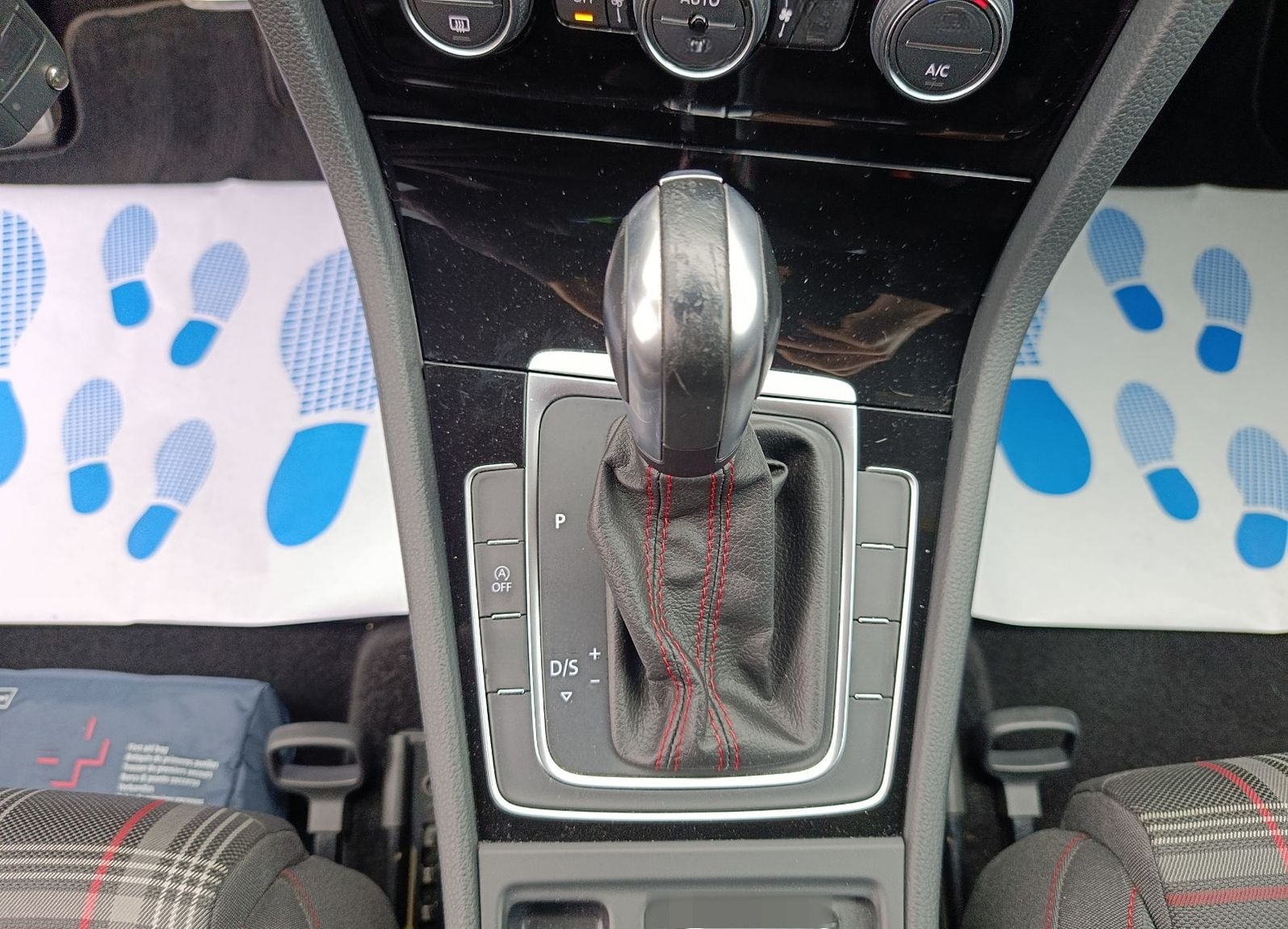 Volkswagen Golf VII Lim. GTI Performance LED PDC SHZ foto 21