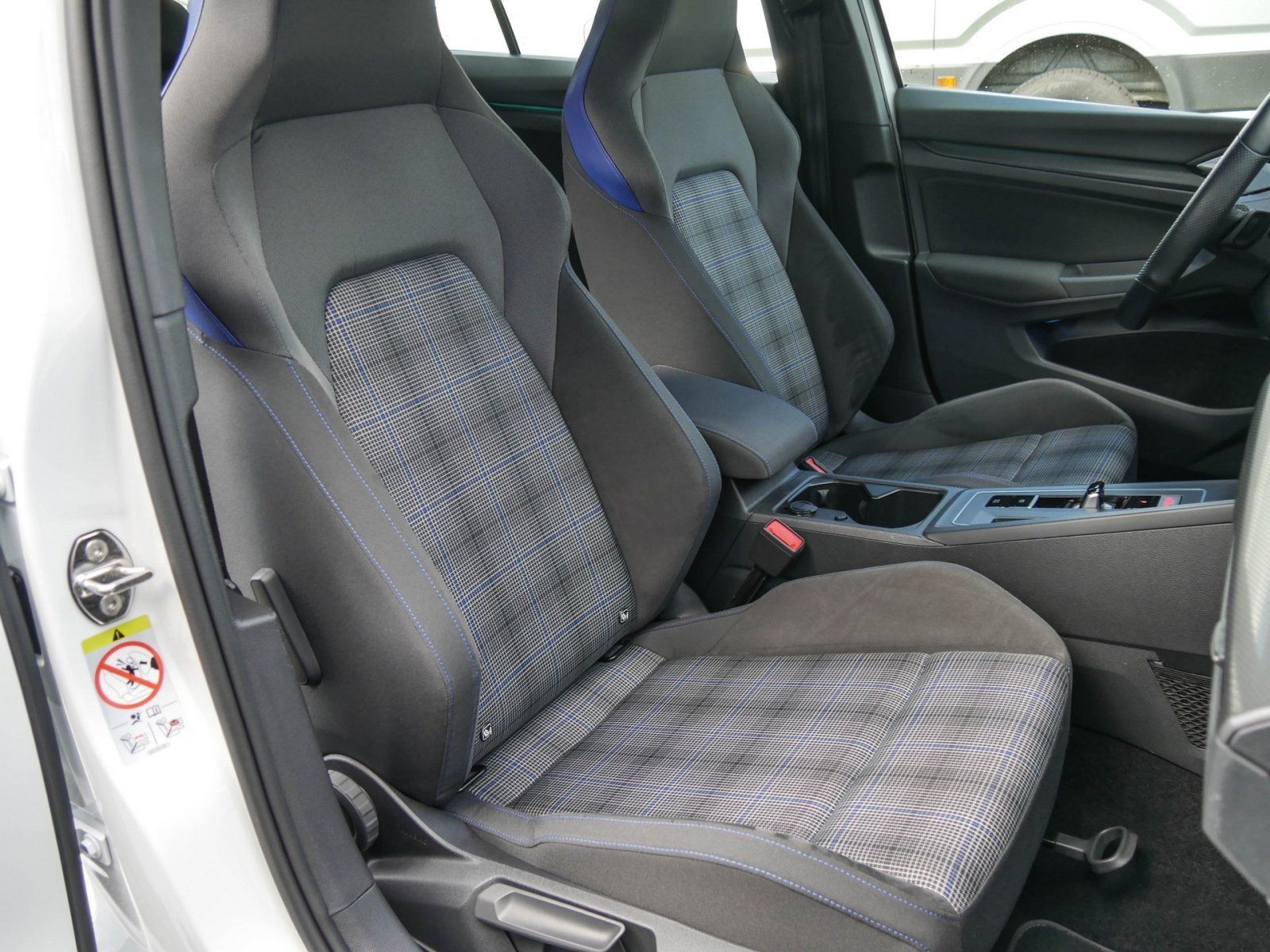 Volkswagen Golf VIII GTE Navi DSG Lenkradheizung AppConnect foto 7