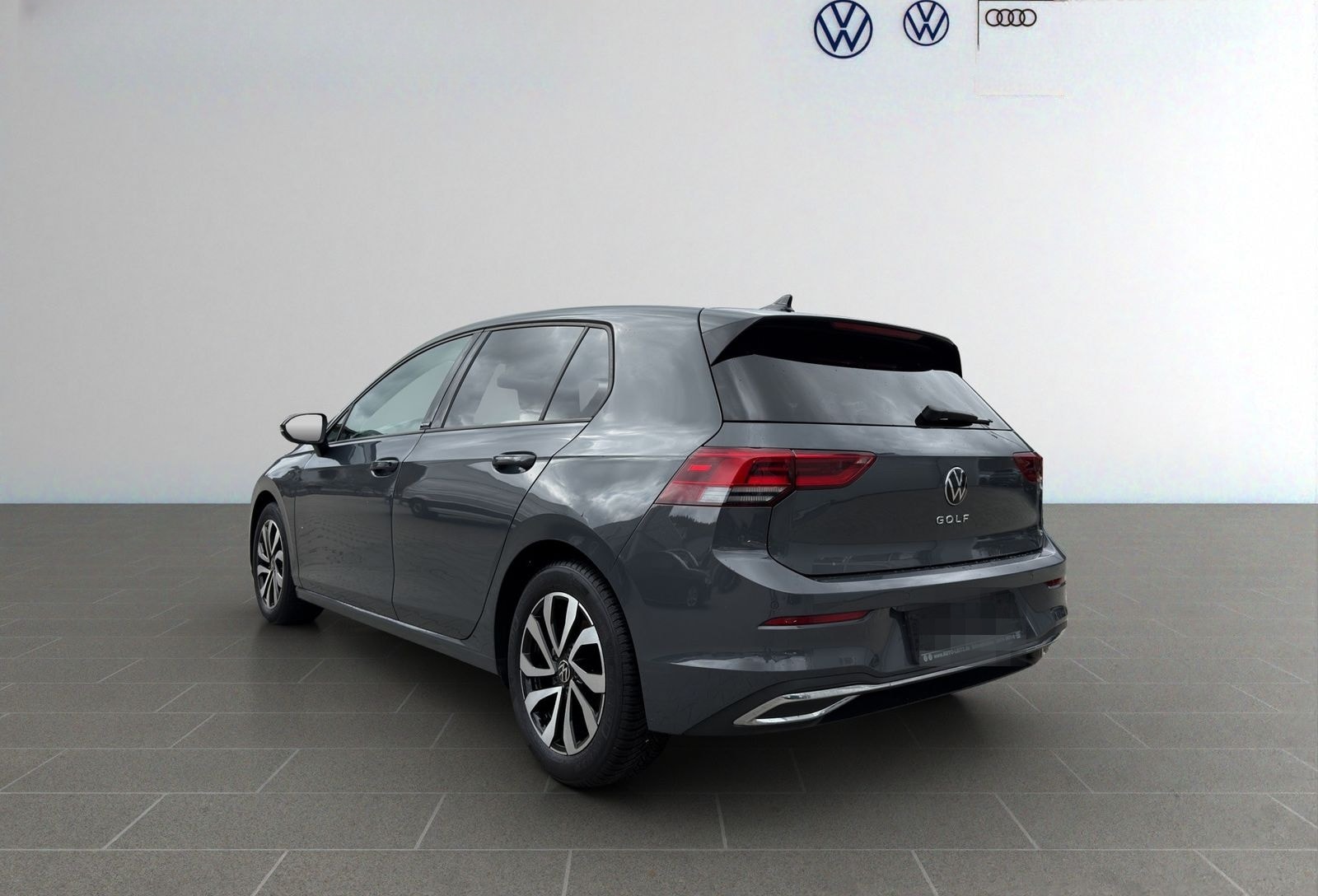 Volkswagen Golf 1.5 TSI Life Active AHK ACC Navi SHZ RFK 16 foto 4