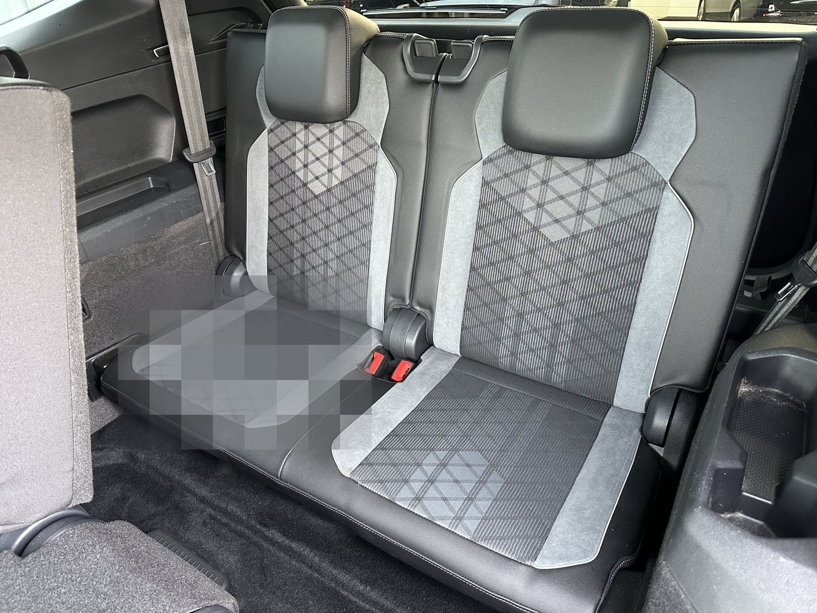 Volkswagen Tiguan Allspace 4M R-Line Black 7Sitzer AHK+360° foto 12