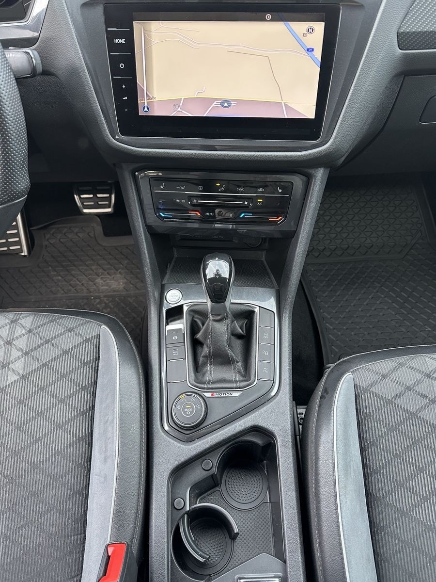 Volkswagen Tiguan Allspace 4M R-Line Black 7Sitzer AHK+360° foto 14