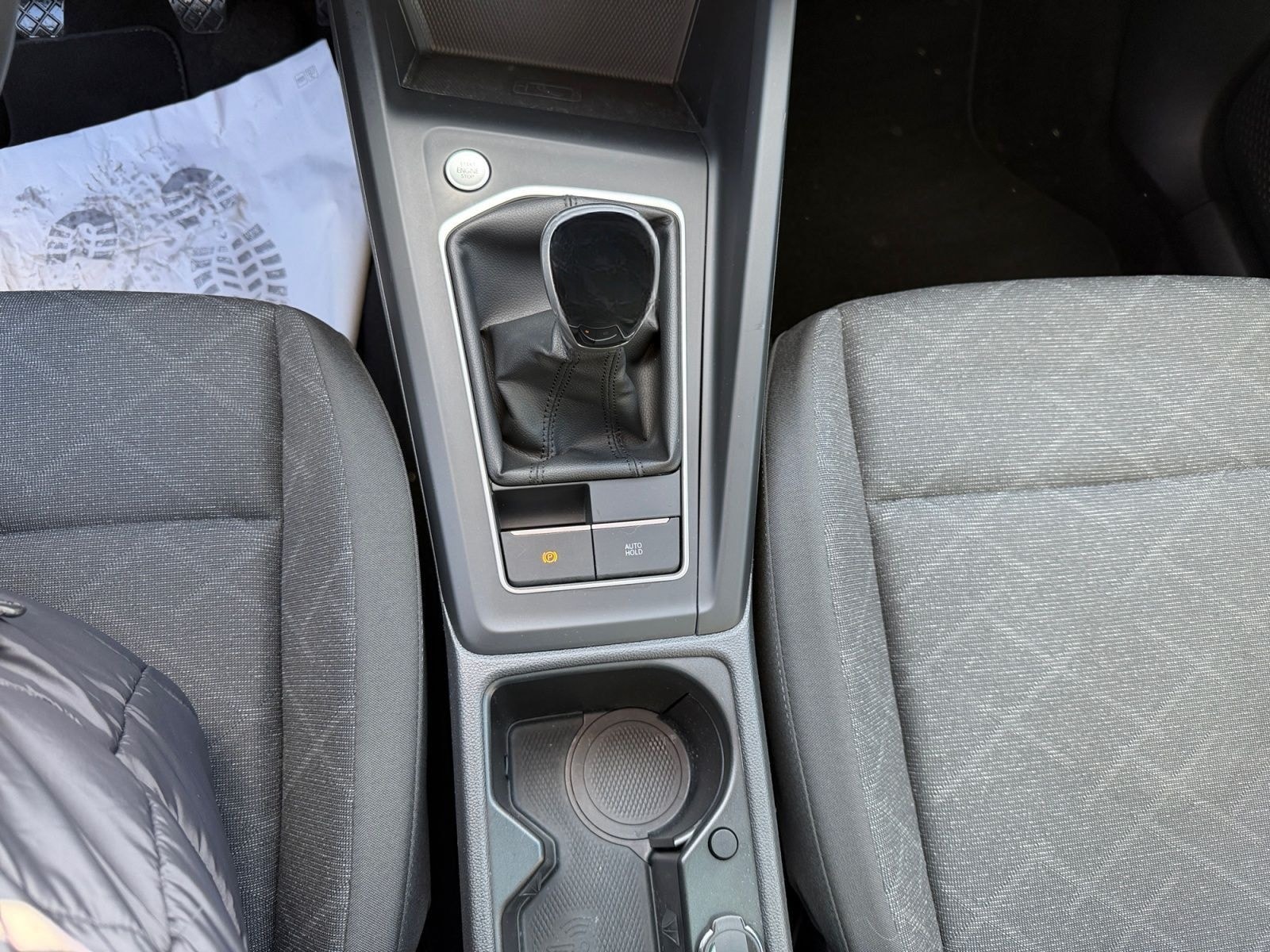 Volkswagen Golf VIII 1.5 TSI LIFE LEDplus+NAVI+ACC+SHZ+RFK foto 18