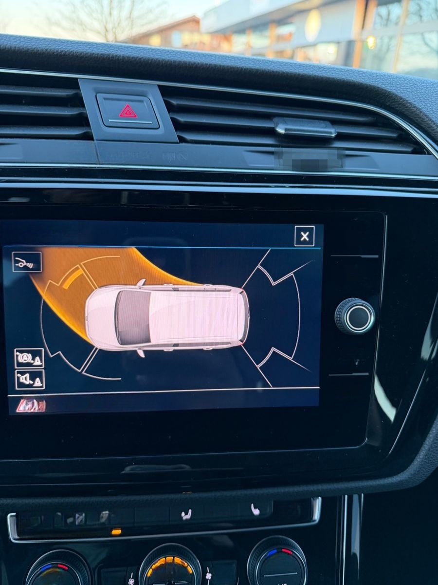 Volkswagen Touran Highline BMT/Start-Stopp foto 11