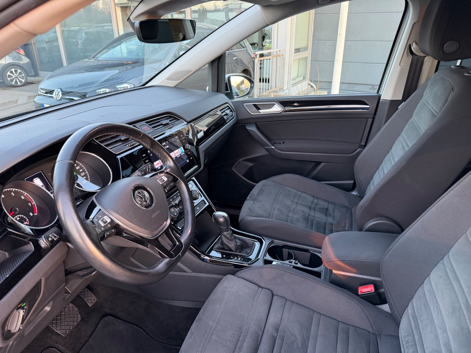 Volkswagen Touran Highline BMT/Start-Stopp foto 8